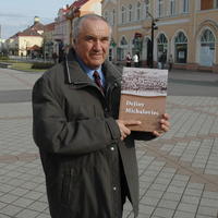 Michalovského dôchodcu Ladislava Ebského (65) cena knihy šokovala.