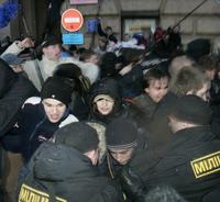 Na námestí hlavného mesta sa zišli tisícky ľudí.