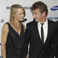 Sean Penn a jeho manželka Robin Wright Penn.