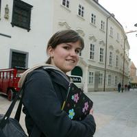 „Otvorenie Apponyiho paláca spraví Bratislavu o niečo krajšiu,“ povedala študentka Veronika Staškovanová (16).