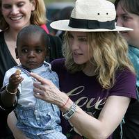 Madonna so synom Davidom