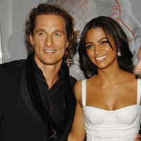 Matthew McConaughey s priateľkou Camilou Alves