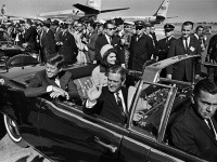 Vládna agentúra zverejnila tajný spis o atentáte na Kennedyho: Päť šokujúcich odhalení