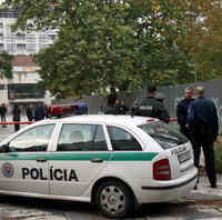 Zásah polície na Belopotockého ulici