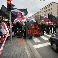 Demonštrácia extrémistov v Bratislave.
