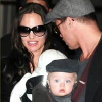 Angelina Jolie a Brad Pitt ešte ako šťastný pár.