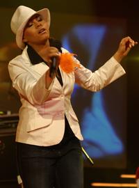 Festival otvorí slovenská speváčka Tina.