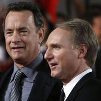 Tom Hanks a Dan Brown