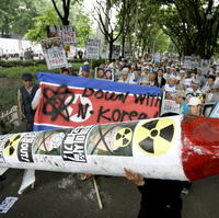 Protesty v juhokórejskom Soule proti Severnej Kórei.