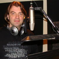 Braňo Mojsej v nahrávacom štúdiu.