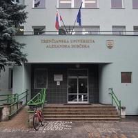 Trenčianska univerzita Alexandra Dubčeka