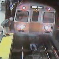 Opitá žena spadla pod metro