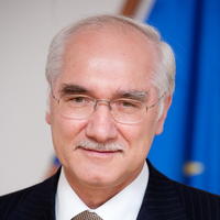 Miroslav Mikolášik