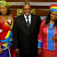 Prezident Jacob Zuma s manželkami