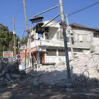 Zemetrasením zdevastované Haiti.