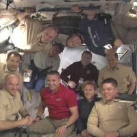 Stretnutie posádky raketoplánu Endeavour s posádkou ISS