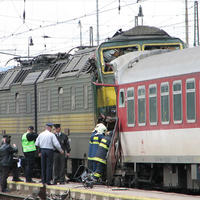 Havária rušňa s osobným vlakom