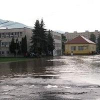 Zaplavené centrum Hnúšte
