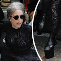 Lady Gaga opäť balansovala v extravagantnom štýle