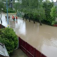 Zaplavená ulica SNP v Trebišove