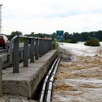 Rieka Torysa zaliala polia medzi Prešovom a Budímirom
