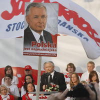 Predvolebný míting Jaroslawa Kaczynského.