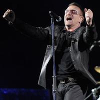 Frontman skupiny U2 Bono