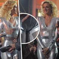 Adela Banášová v napratanom overale zakrývala rozkrok.