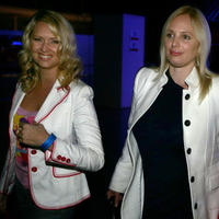 Zuzana Hajdu (vpravo) prijala pozvanie Adriany Kmotríkovej na talentovú šou.