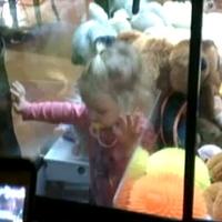 Dievčatko v automate