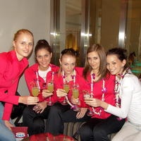 Finalistky Miss Slovensko pricestovali do Thajska. Na letisku ich privítali citrónovým nápojom.