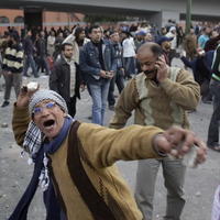 Protivládne protesty v Káhire