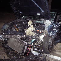 Zdemolované auto po nehode