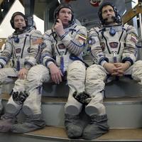 Členovia posádky ISS