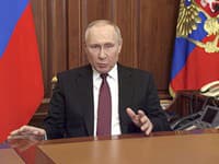Putin chce podporiť hodnotu rubľa: Obyvateľom a firmám zakázal prevádzať peniaze do zahraničia