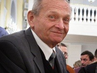 Peter Dubček