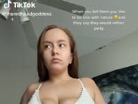 VIDEO Tínedžerka (19) je pobúrená, TikToku vraj vadia jej prsia: Takéto mi narástli, robia to aj iné!