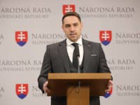 Matovičov poslanec Gyimesi pritvrdil: VIDEO Sulík je diletant a lenivec, mal by okamžite skončiť!