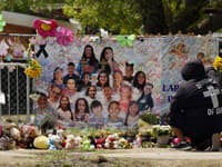 Nemôžete žiadať, aby sa tam deti vrátili: Školu v Texase, kde došlo k masovej streľbe, zbúrajú