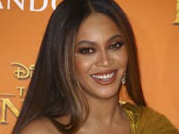 Beyonce (40) nepatrí do starého železa: Chcete dôkaz? FOTO v kovových minibikinách
