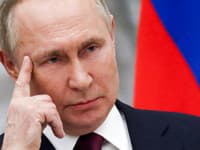 USA sa snažia predĺžiť konflikt na Ukrajine a podnecovať chaos vo svete, tvrdí Putin