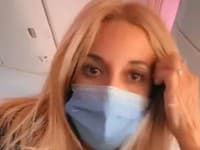 Pasažierka zažila počas letu šok: Chcela vegánske jedlo, personál jej ponúkol TOTO! Myslia to vážne?!