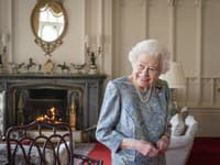 Najväčšie ZAUJÍMAVOSTI o KRÁĽOVNEJ: Život Alžbety II. na unikátnych FOTOGRAFIÁCH!