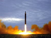 Raketové testy sú len aktom sebaobrany pred hrozbami USA, tvrdí KĽDR