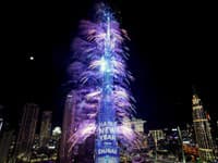 VIDEO Svet oslavuje príchod Nového roku 2023: Dubaj vypustil ohňostroj z najvyššej budovy sveta