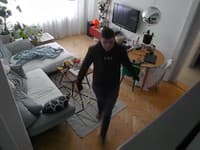 Neskutočné! Zlodej v Bratislave vošiel do bytu počas bieleho dňa: Nezastavili ho ani bezpečnostné dvere