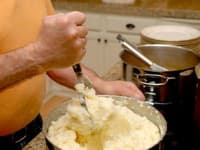 Šéfkuchár prezradil recept na tú dokonalú zemiakovú kašu: Dve tajné ingrediencie vás prekvapia