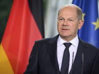 Nemecký kancelár Scholz vyzdvihol vzťahy medzi Nemeckom a USA: Neskôr má rokovať s Bidenom