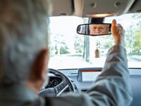 Vodiči, pozor! Brusel plánuje zaviesť nové pravidlá, testy na vodičský preukaz sa budú opakovať v celej EÚ