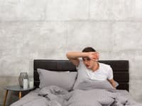 Päť vecí, ktoré by ste mali odstrániť zo spálne pre lepší spánok: Už s tou druhou budete mať veľký problém